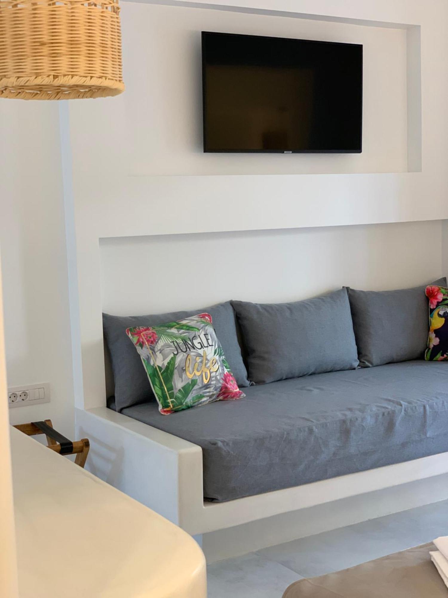 Art Apartment Chora
